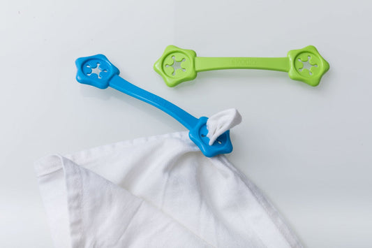 eKibby - Bib holders -Blue/Green
