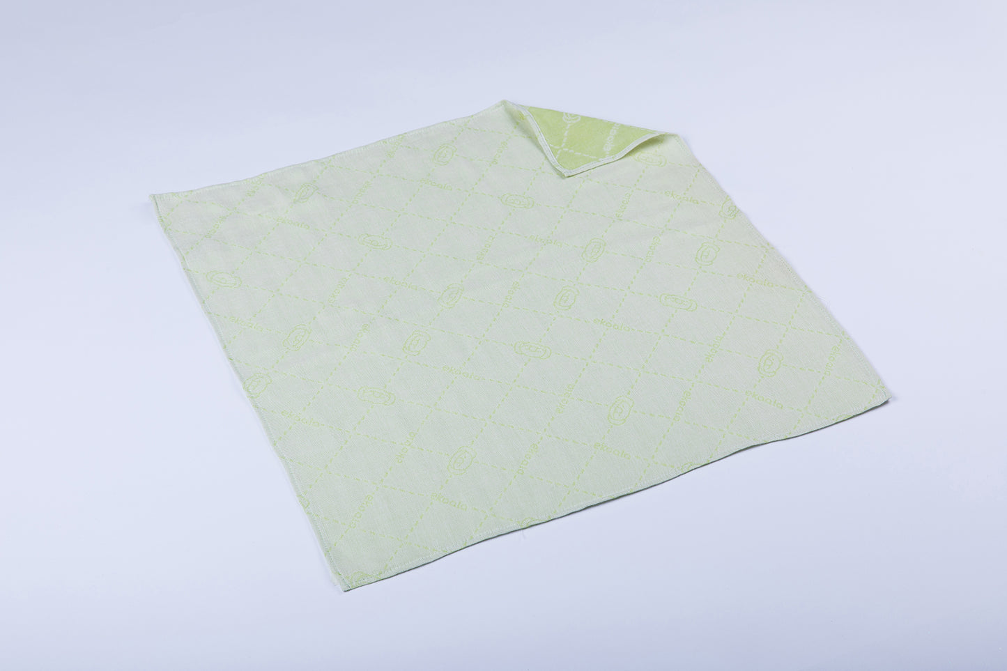 Minú and eKibby - Small Swaddle plus Bib Holder - Green