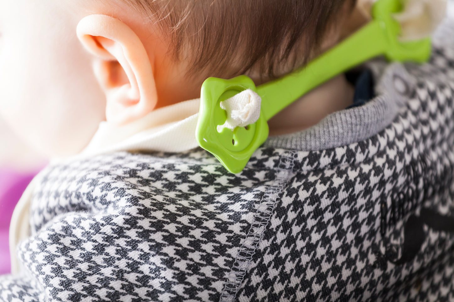 eKibby - Bib holders -Blue/Green